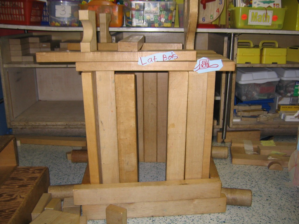 Wheelchair_Studylift bus